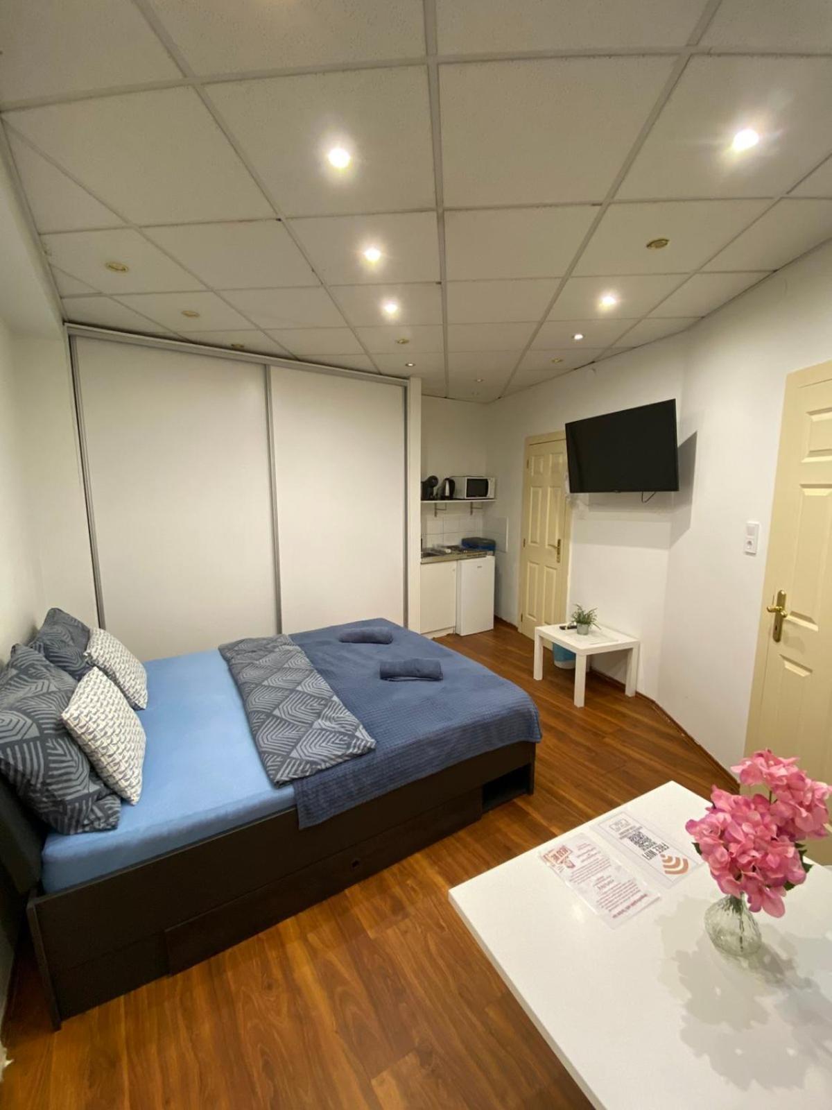 Malasits Apartman Győr Exteriör bild