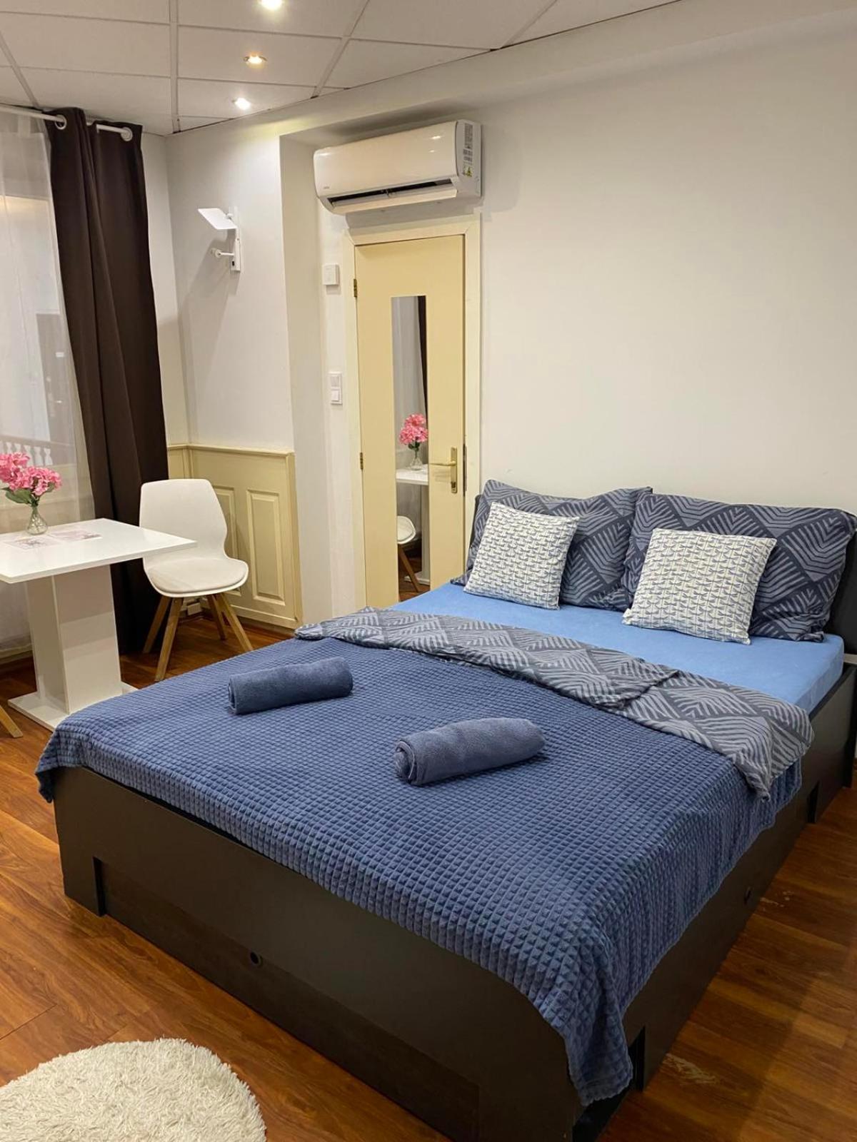 Malasits Apartman Győr Exteriör bild